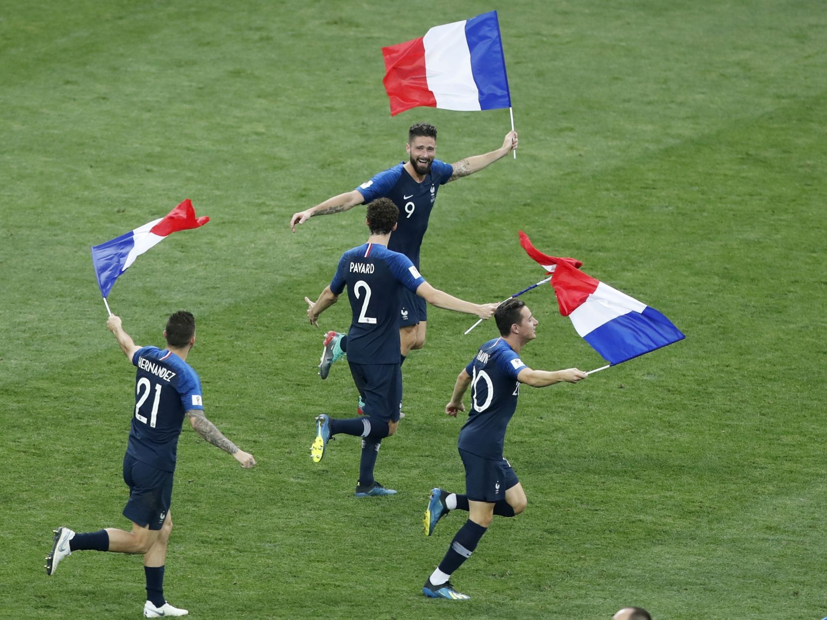 French players celebrate